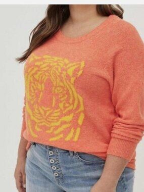 NWT-TORRID GRAPHIC TIGER SWEATER